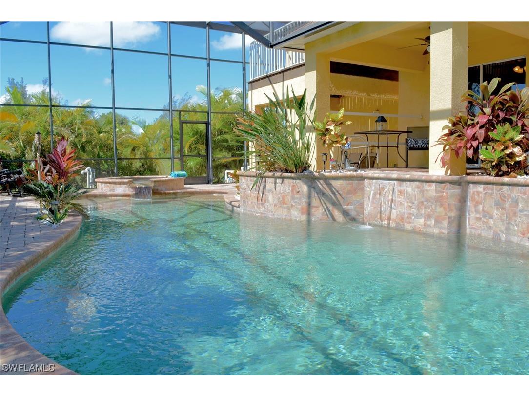 3343 NE 21st Avenue Cape Coral FL 33909 223029784 image1