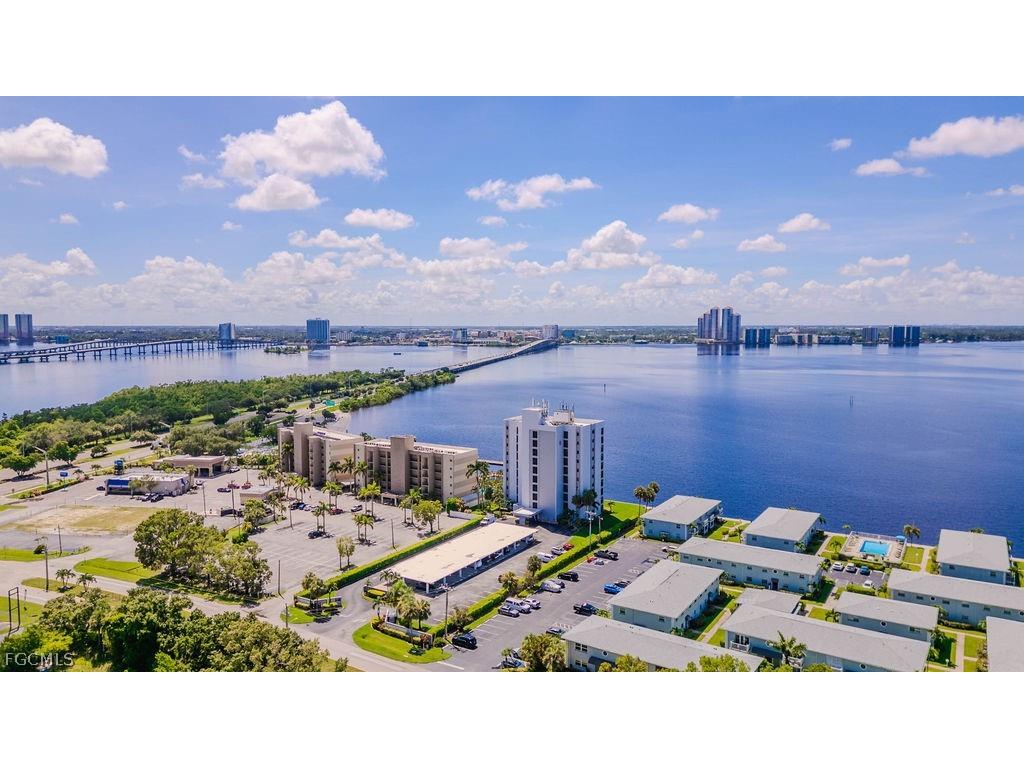 3344 N Key Drive #6 North Fort Myers FL 33903 2026013231 image1