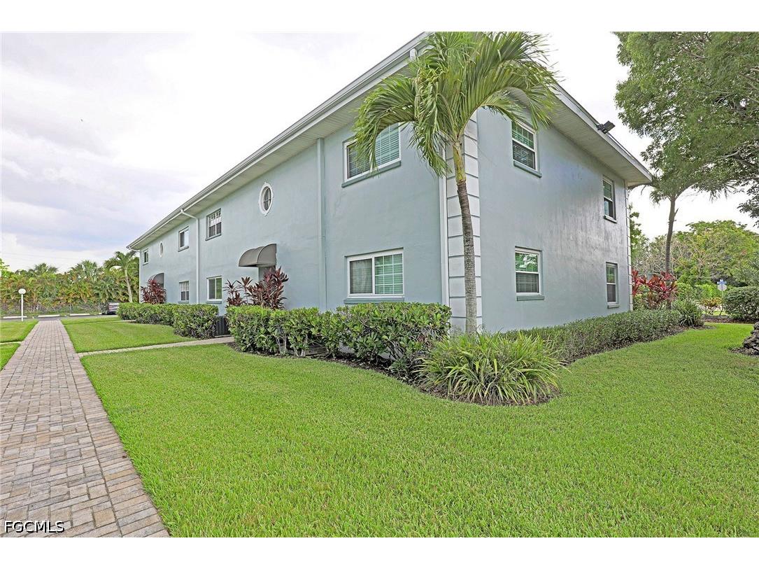 3344 N Key Drive #6 North Fort Myers FL 33903 2026027250 image1