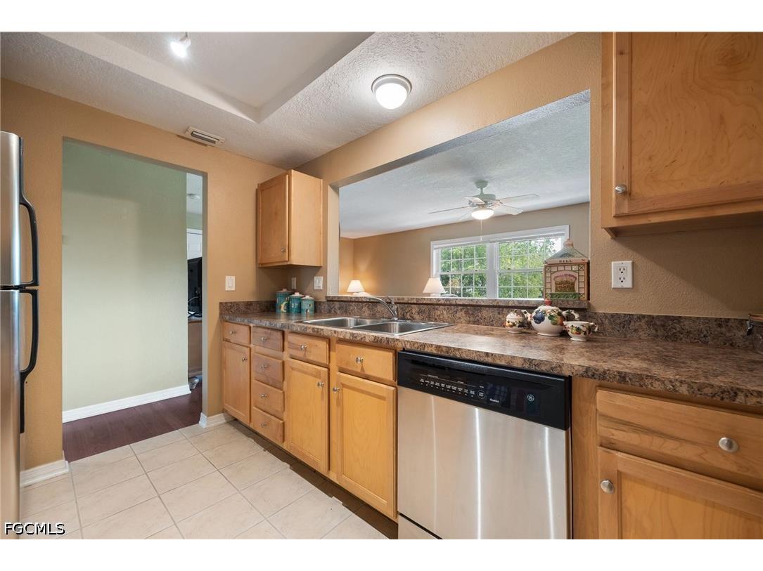 3344 N Key Drive #7 North Fort Myers FL 33903 2026024090 image11