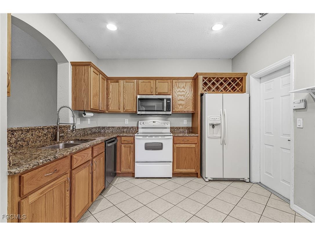 3345 Antica Street Fort Myers FL 33905 2026000494 image7