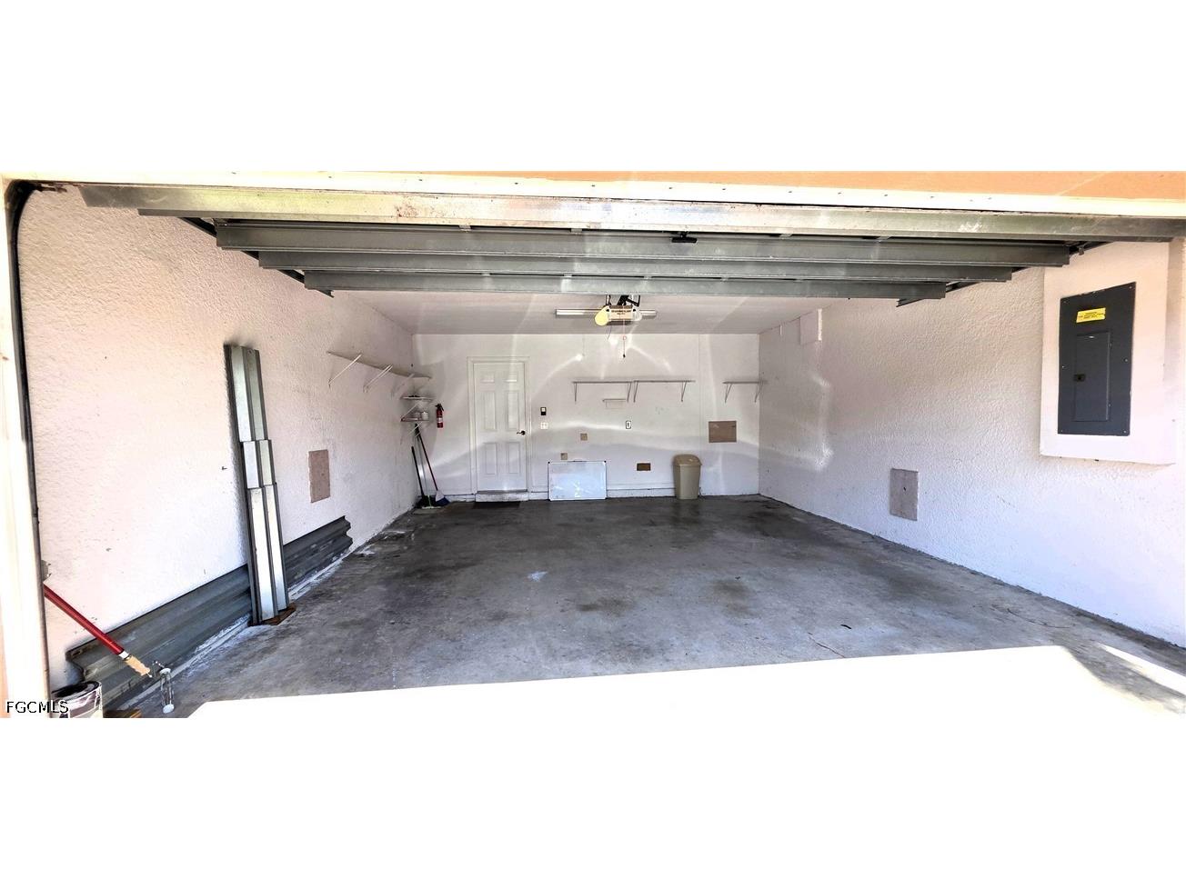 3345 Dandolo Circle Cape Coral FL 33909 2026024439 image24