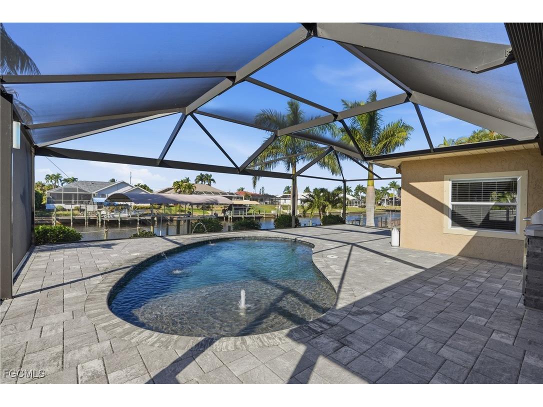 3346 SE 10th Place Cape Coral FL 33904 2026000533 image1