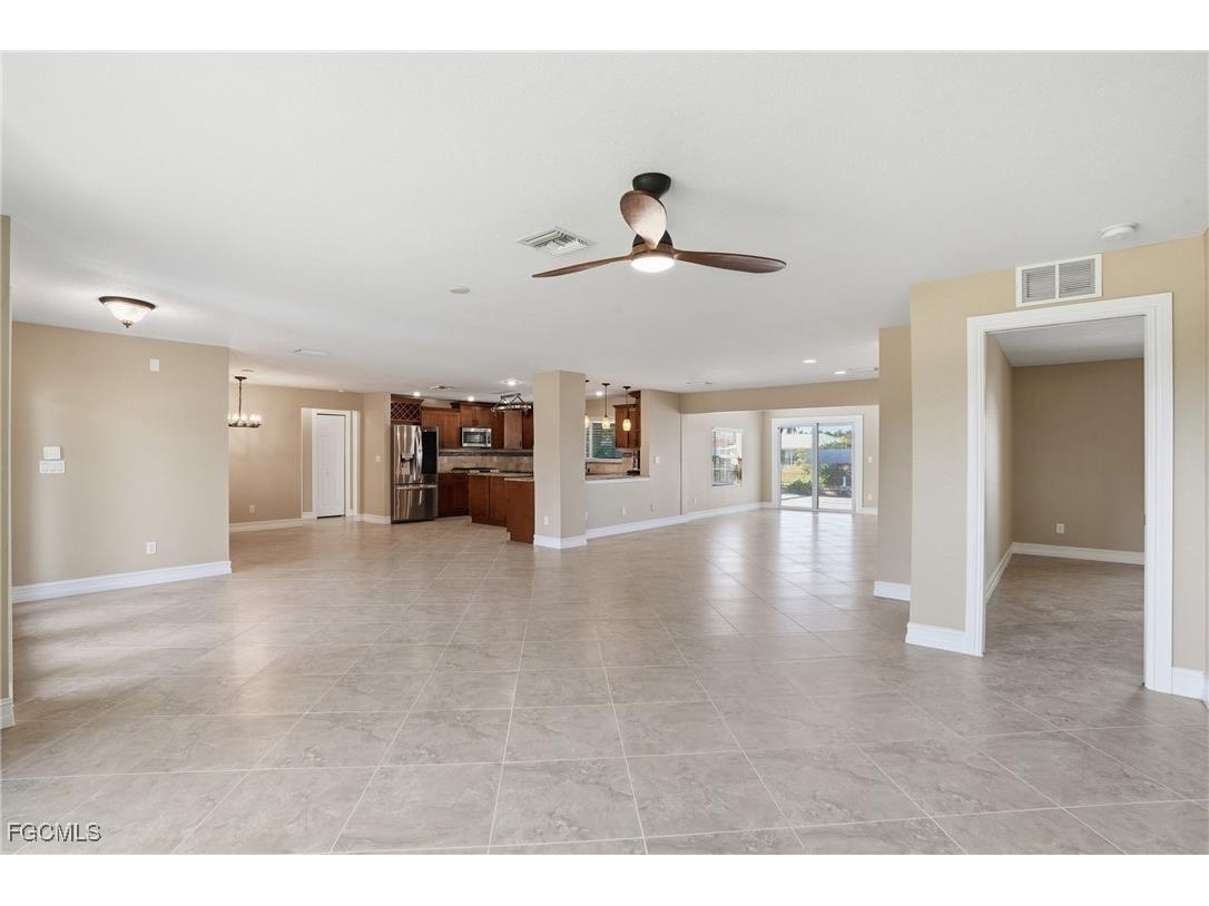 3346 SE 10th Place Cape Coral FL 33904 2026000533 image3