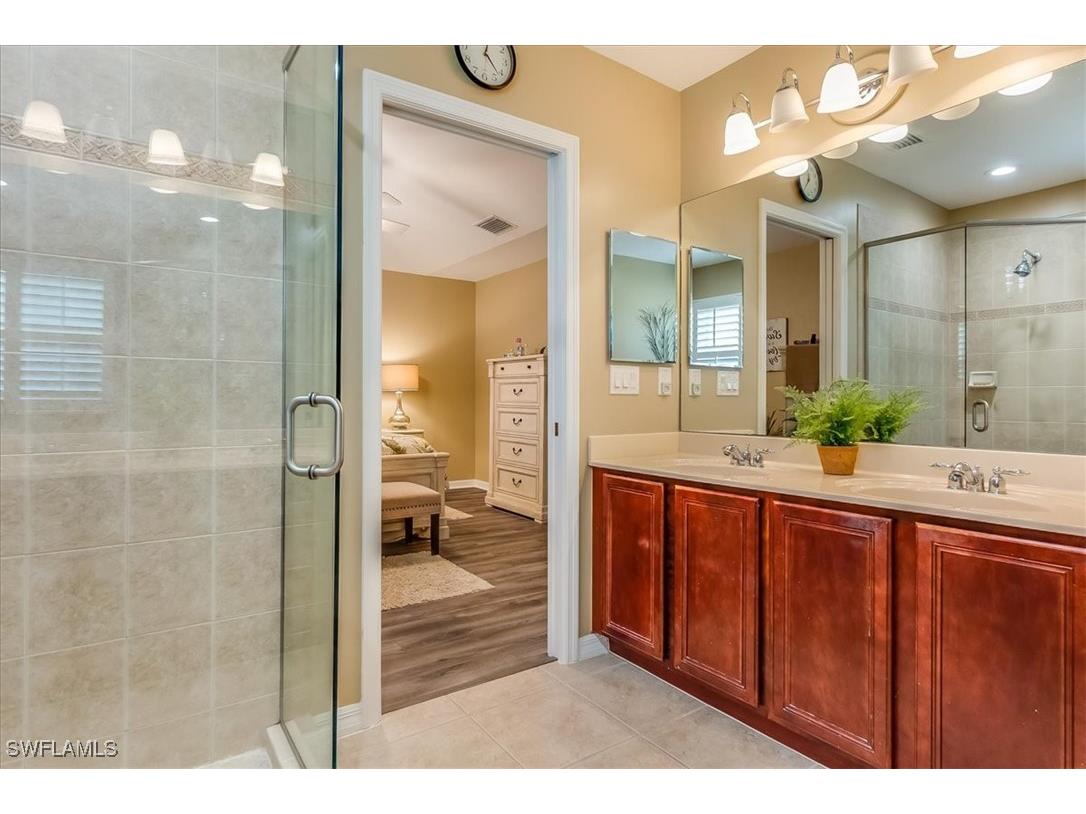 3347 Dandolo Circle Cape Coral FL 33909 224073479 image25