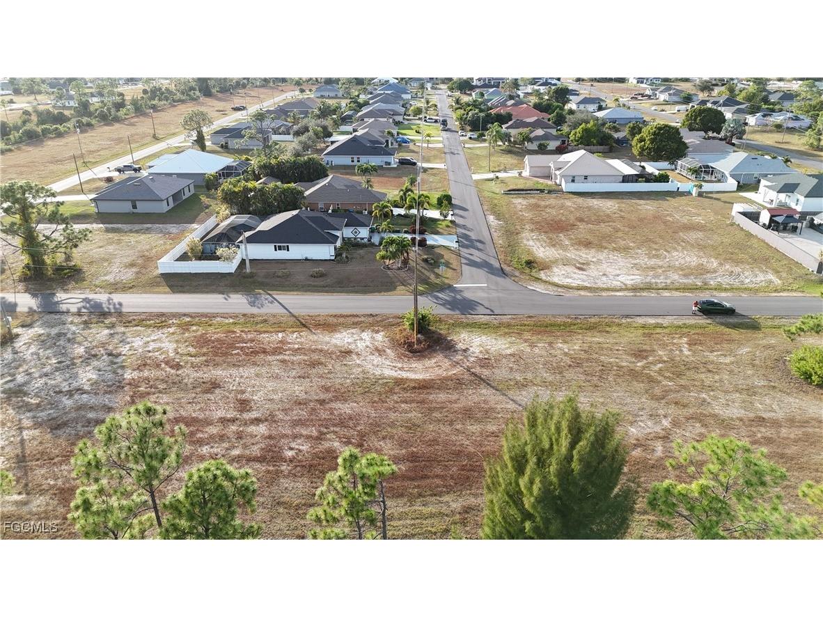 3347 NE 23rd Place Cape Coral FL 33909 2025018808 image4