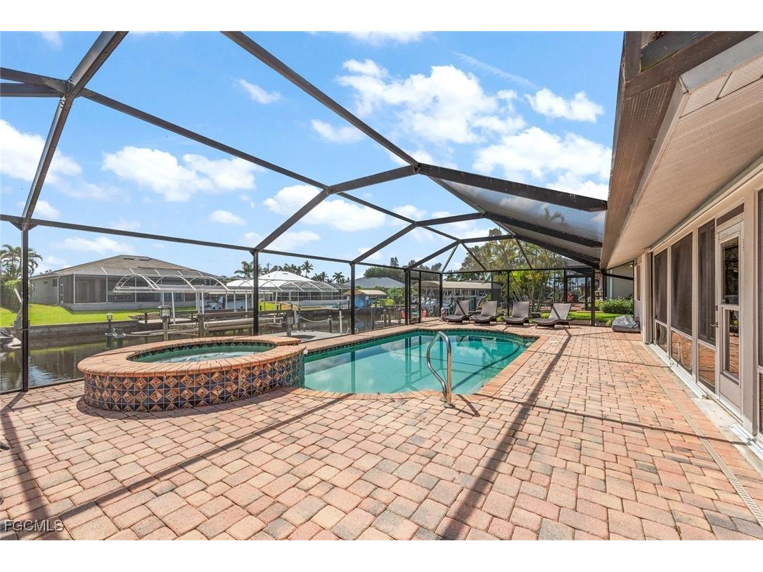 3347 SE 18th Avenue Cape Coral FL 33904 2025013685 image16