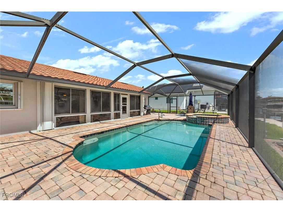 3347 SE 18th Avenue Cape Coral FL 33904 2025013685 image17