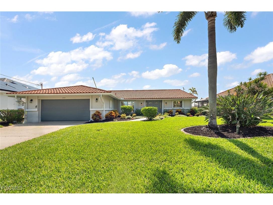 3347 SE 18th Avenue Cape Coral FL 33904 2025013685 image2
