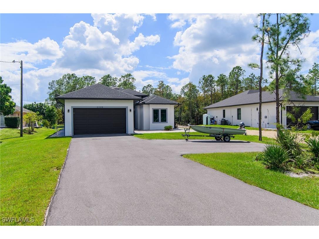 3348 27th Avenue NE Naples FL 34120 225076423 image1