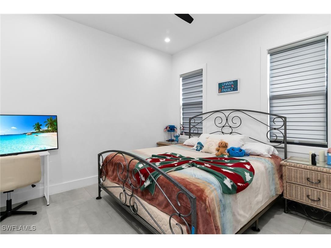 3348 27th Avenue NE Naples FL 34120 225076423 image15