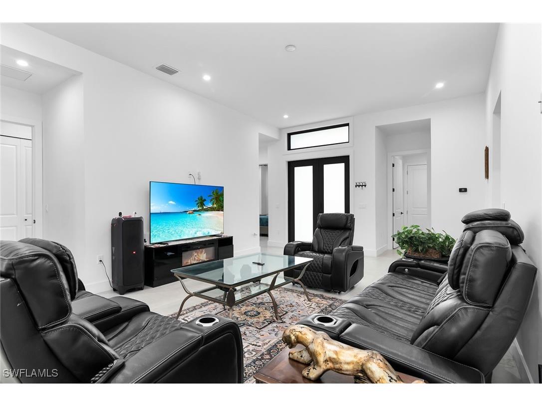 3348 27th Avenue NE Naples FL 34120 225076423 image7