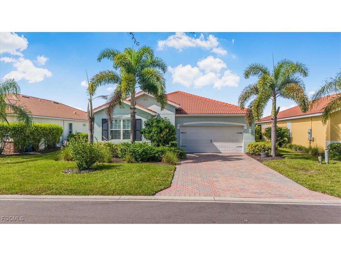 3348 Apple Blossom Drive Alva FL 33920 2025011994 image1