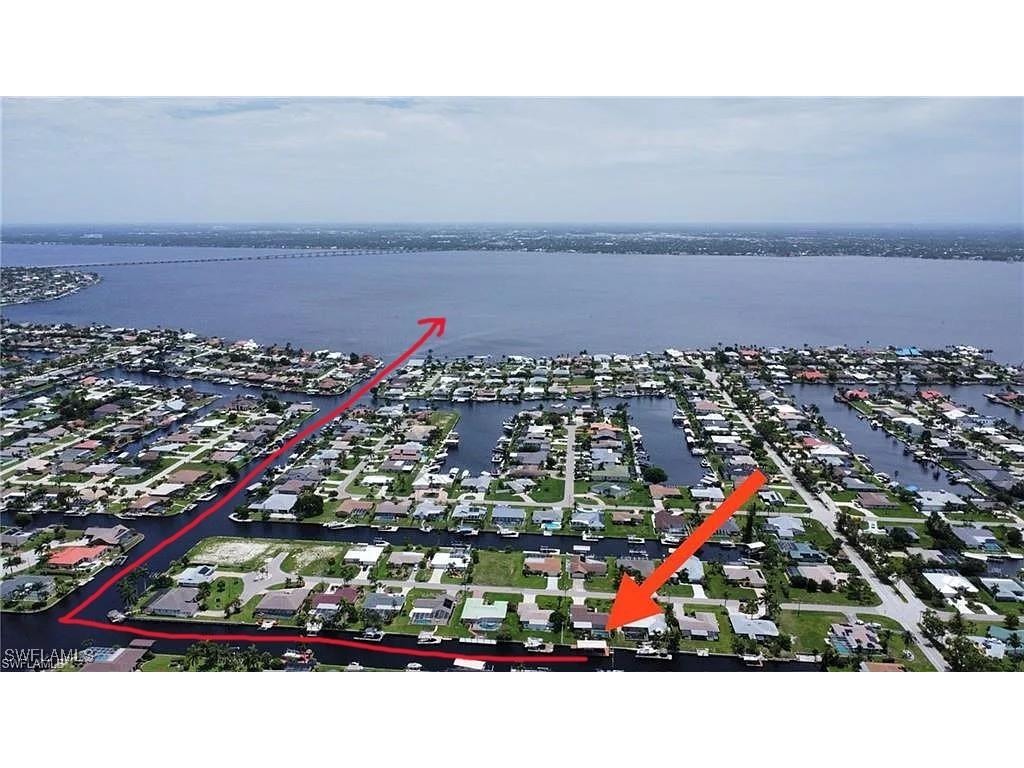 3348 SE 19th Avenue Cape Coral FL 33904 224051657 image1