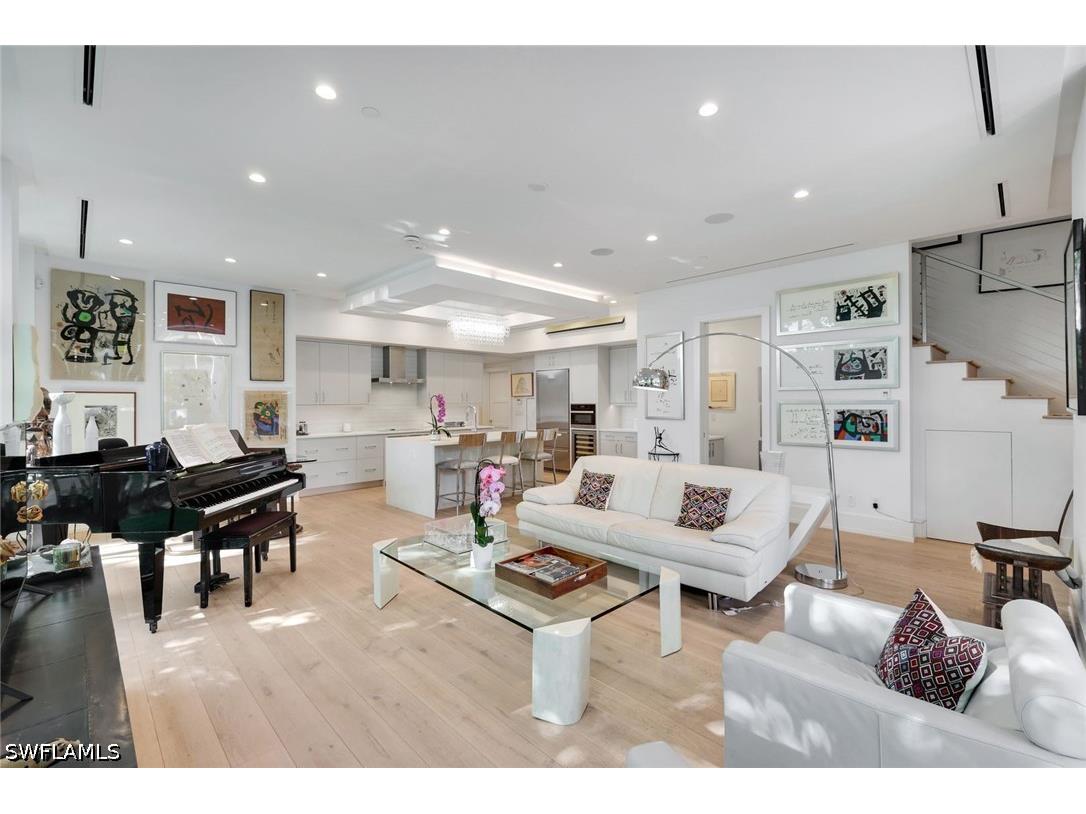 335 Banyan Boulevard #4 Naples FL 34102 226017734 image10