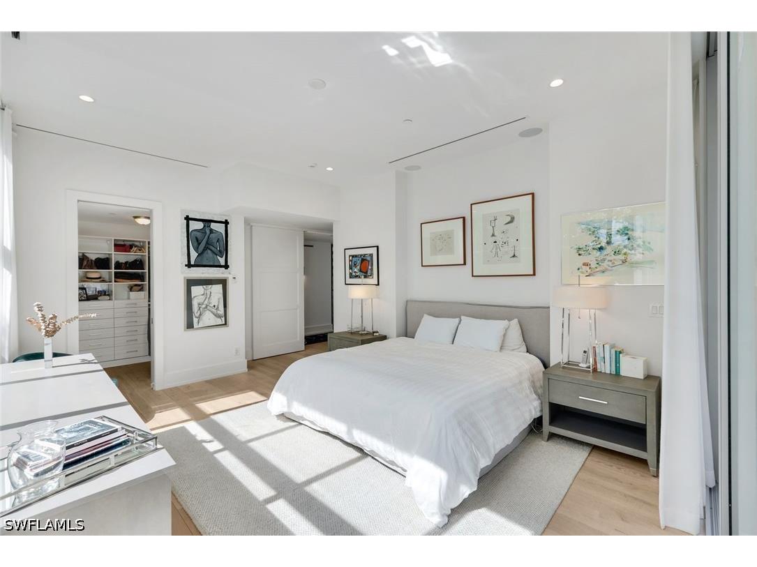 335 Banyan Boulevard #4 Naples FL 34102 226017734 image28
