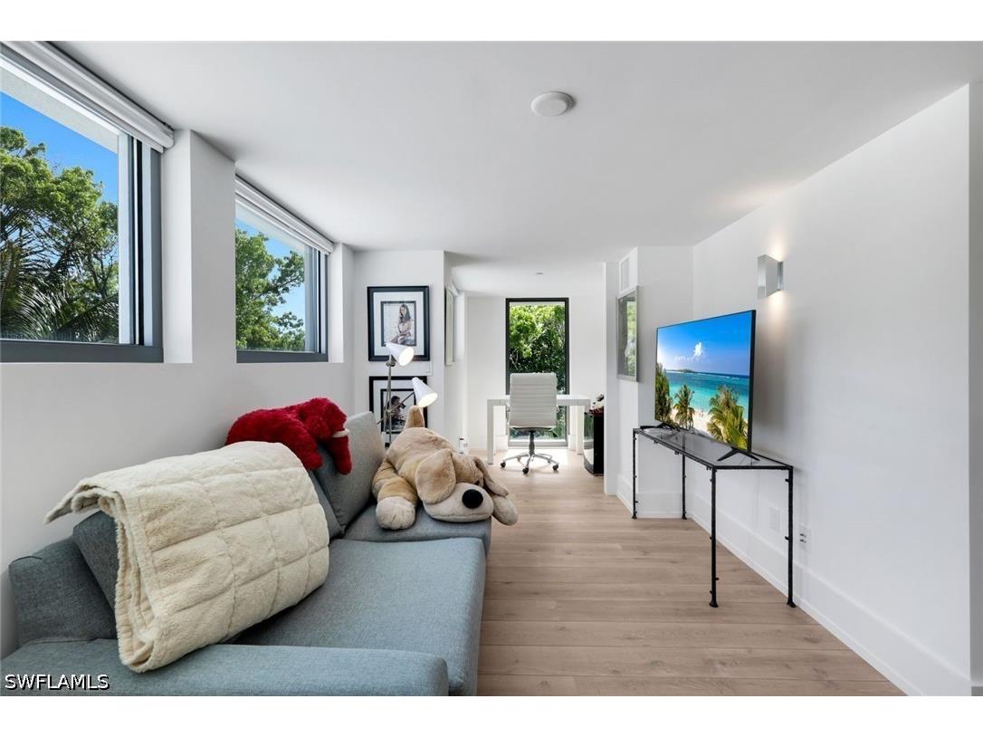 335 Banyan Boulevard #4 Naples FL 34102 226017734 image38