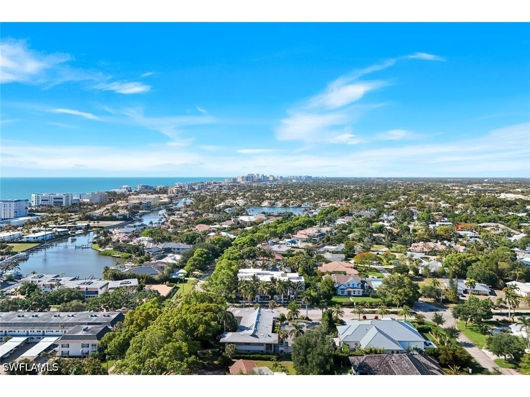 335 Banyan Boulevard #4 Naples FL 34102 226017734 image46
