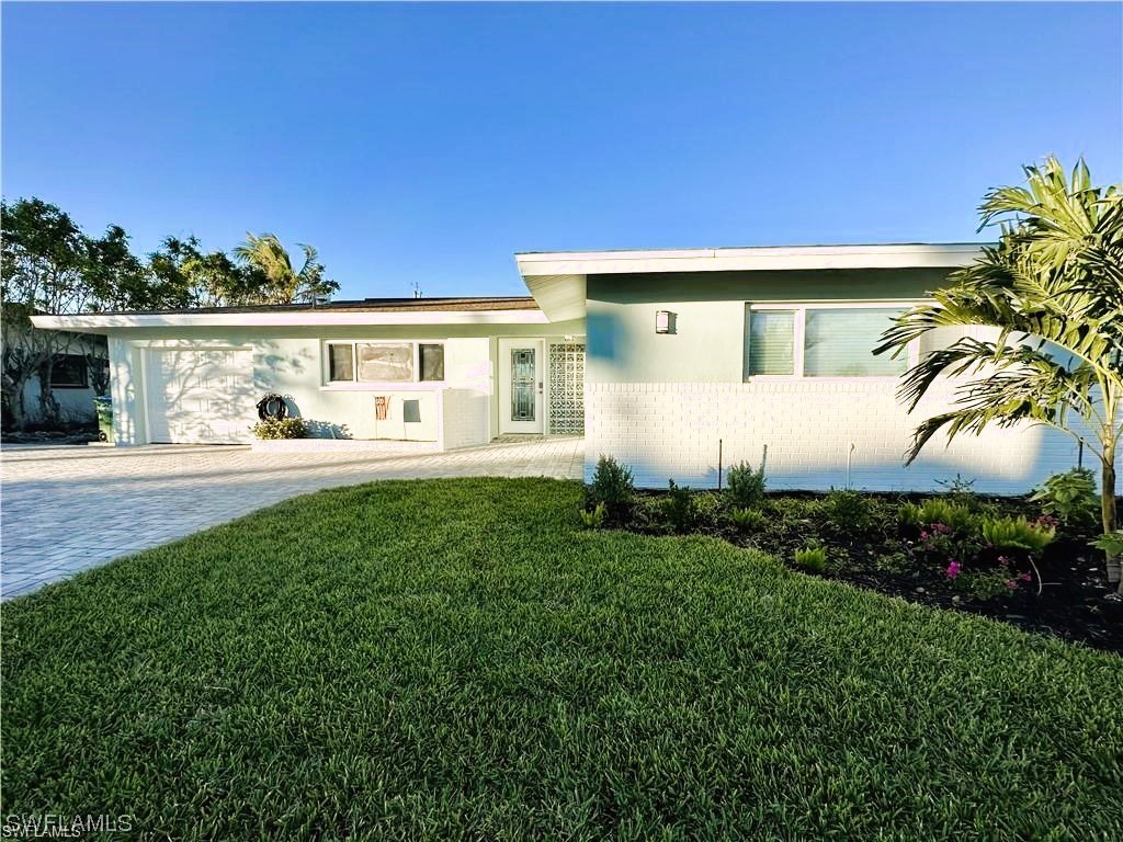 335 Bayshore Drive Cape Coral FL 33904 223072918 image1