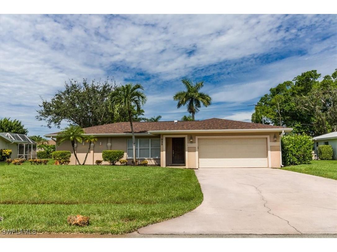 335 Burning Tree Drive Naples FL 34105 224063102 image1