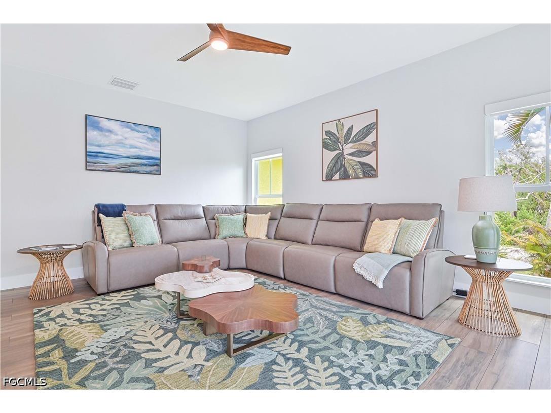 335 Cowry Court Sanibel FL 33957 2026023522 image19