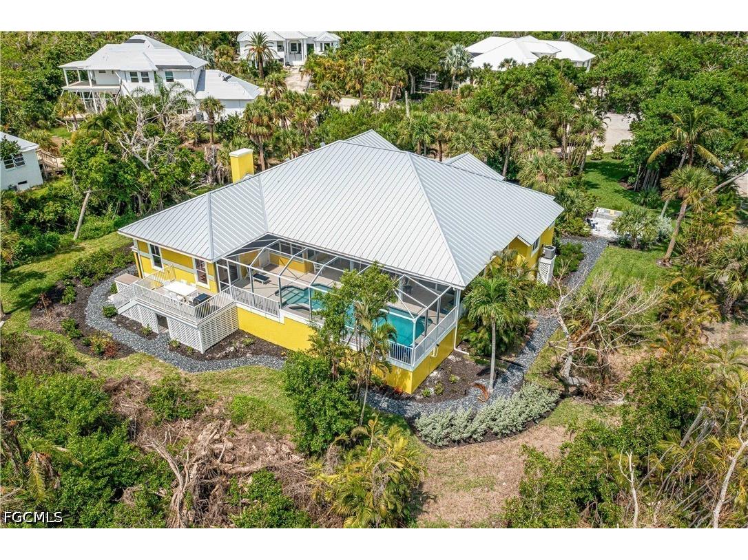335 Cowry Court Sanibel FL 33957 2026023522 image2