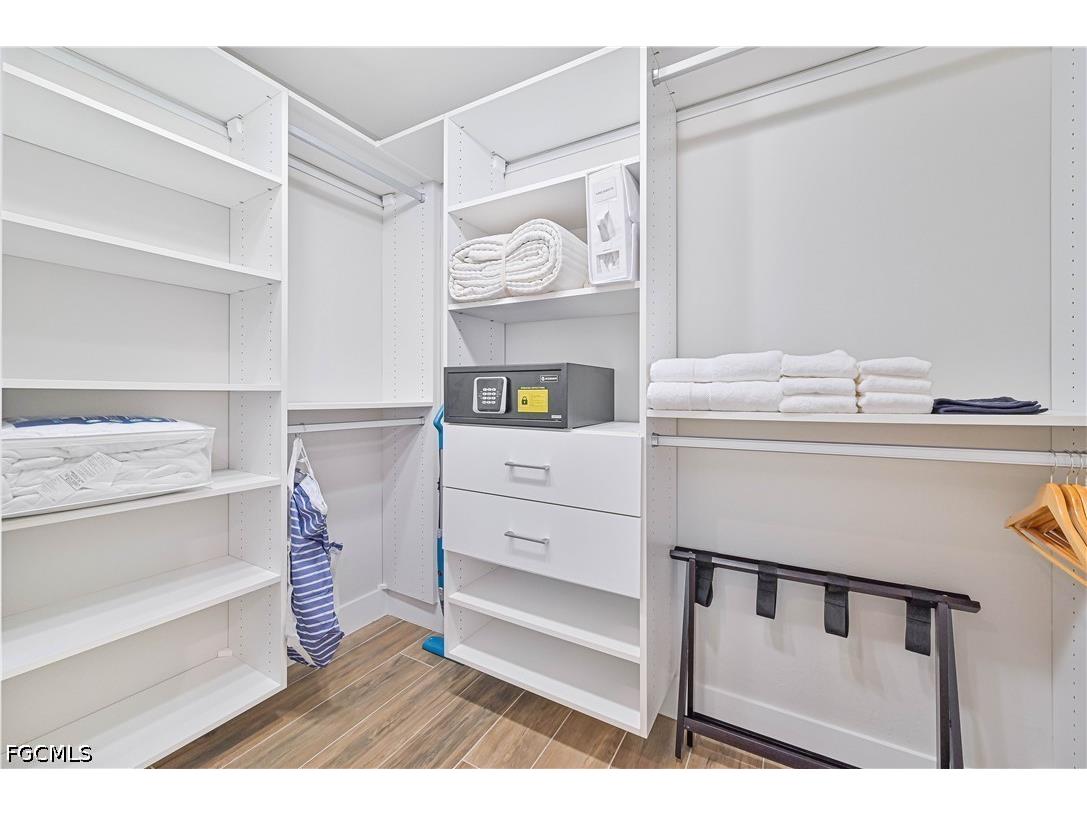 335 Cowry Court Sanibel FL 33957 2026023522 image23