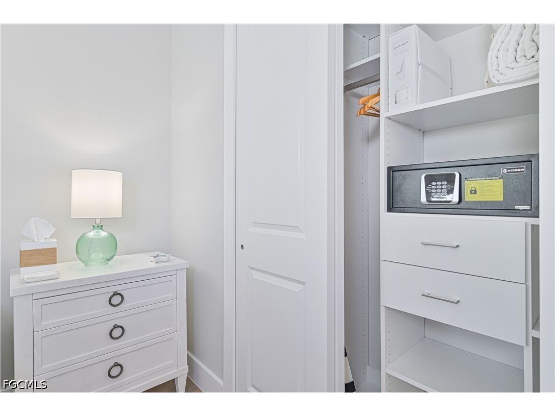 335 Cowry Court Sanibel FL 33957 2026023522 image37