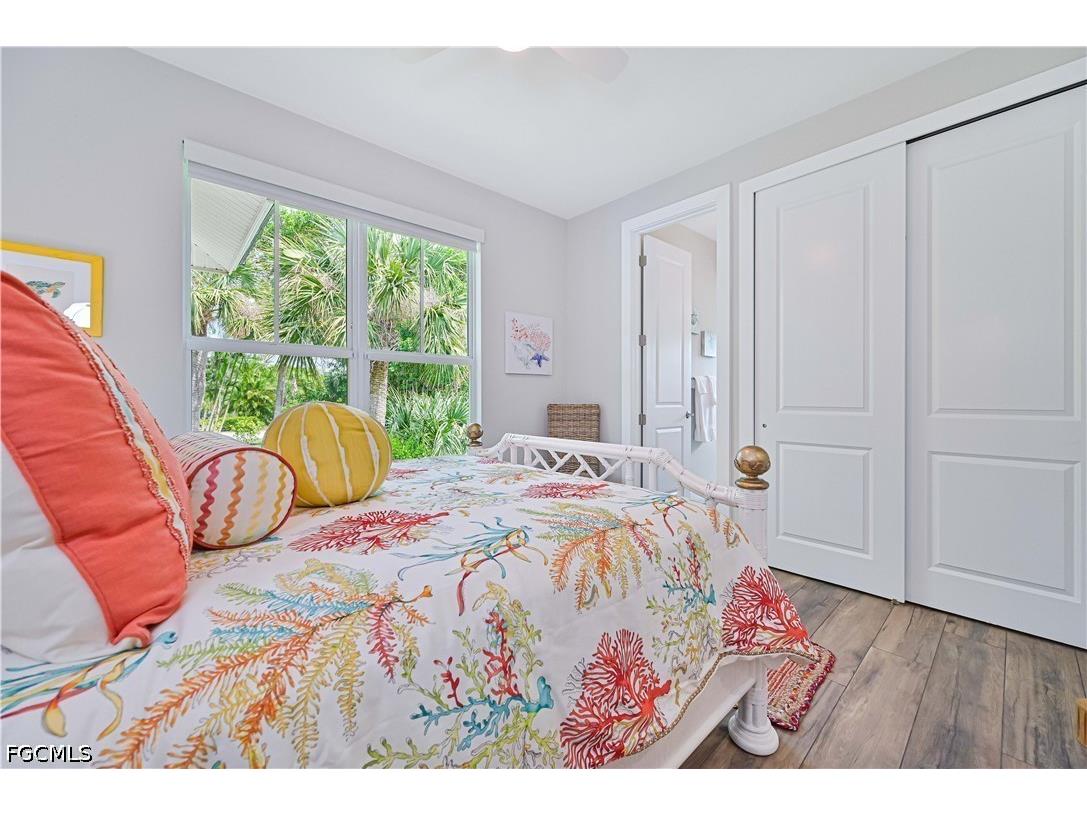 335 Cowry Court Sanibel FL 33957 2026023522 image40