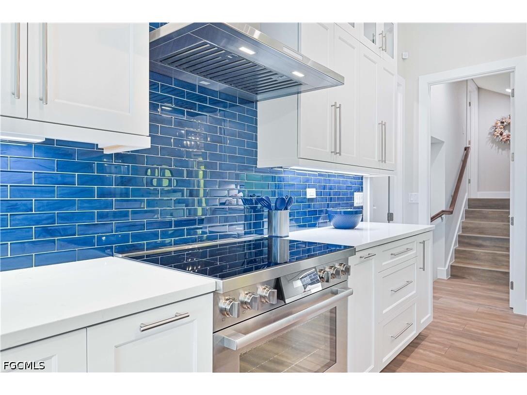 335 Cowry Court Sanibel FL 33957 2026023522 image9
