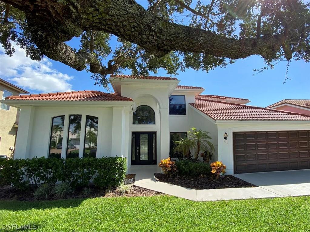 335 Lambton Lane Naples FL 34104 223060756 image1