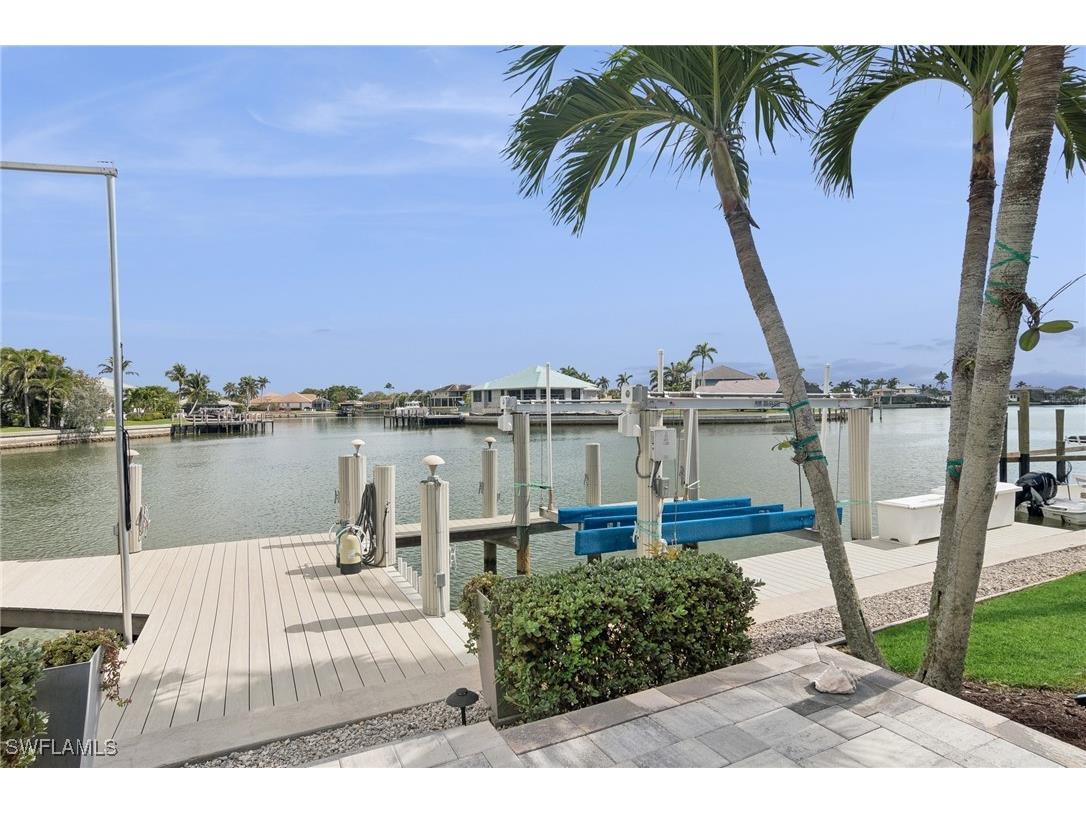 335 Nassau Court Marco Island FL 34145 225000825 image1