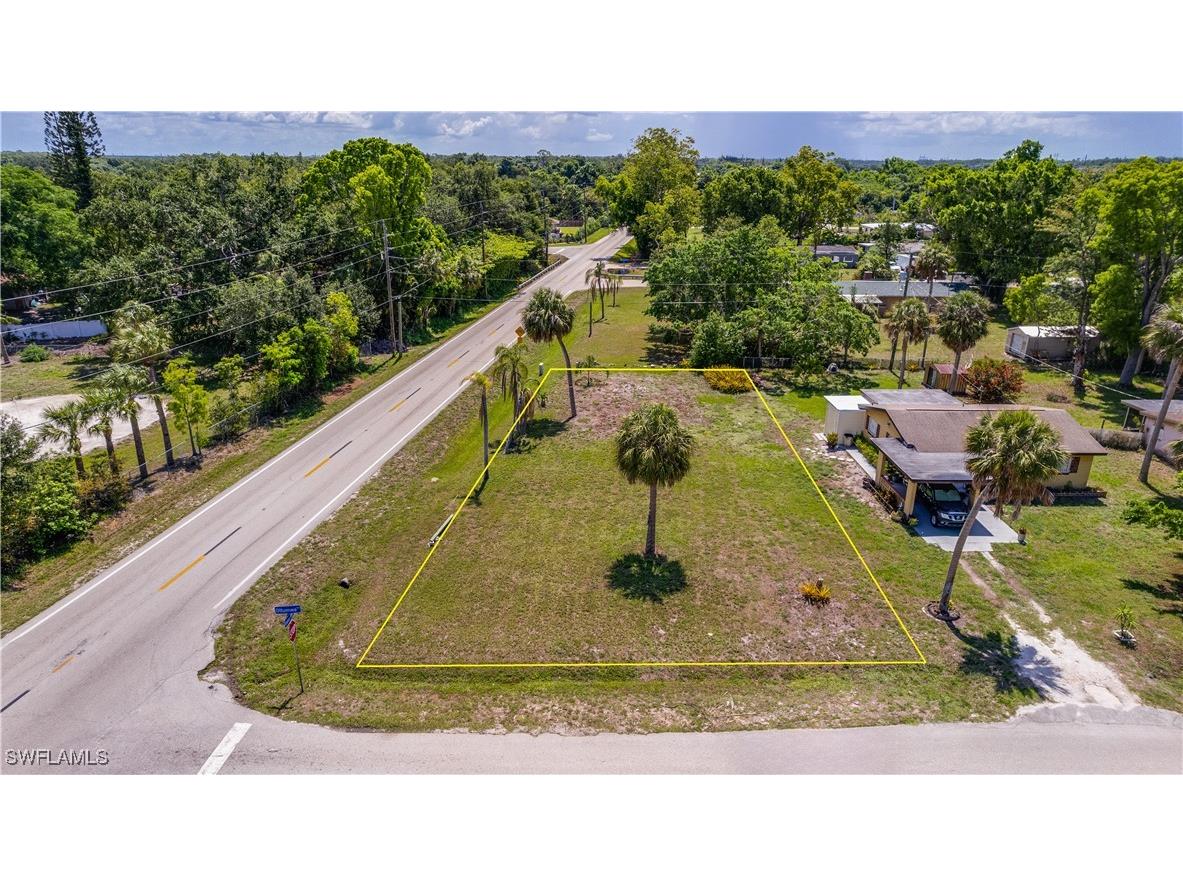 335 Ottumwa Avenue Fort Myers FL 33905 225049561 image1