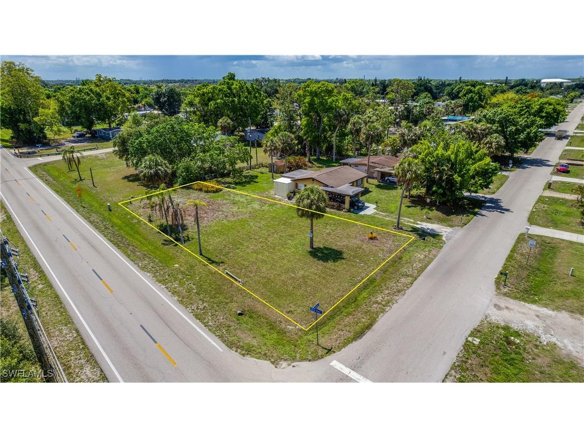 335 Ottumwa Avenue Fort Myers FL 33905 225049561 image2