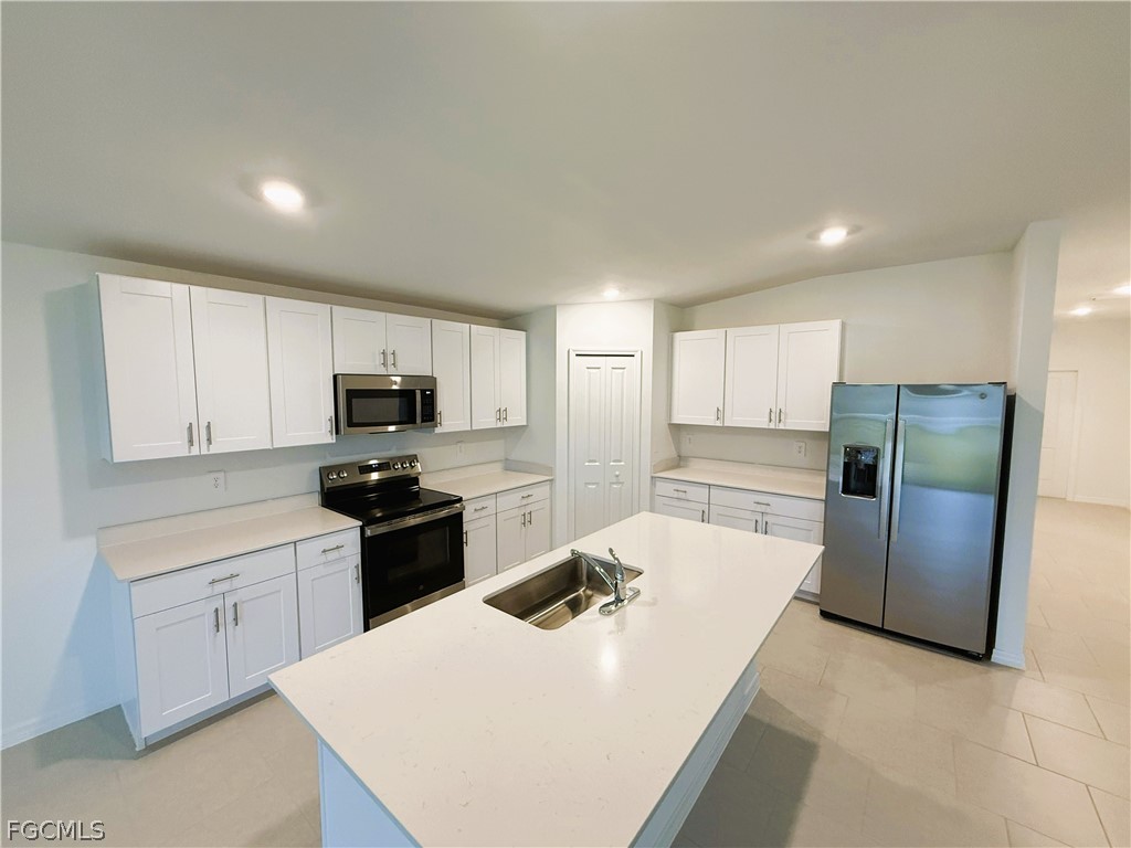 335 Parish Drive Lehigh Acres FL 33974 2026009955 image3