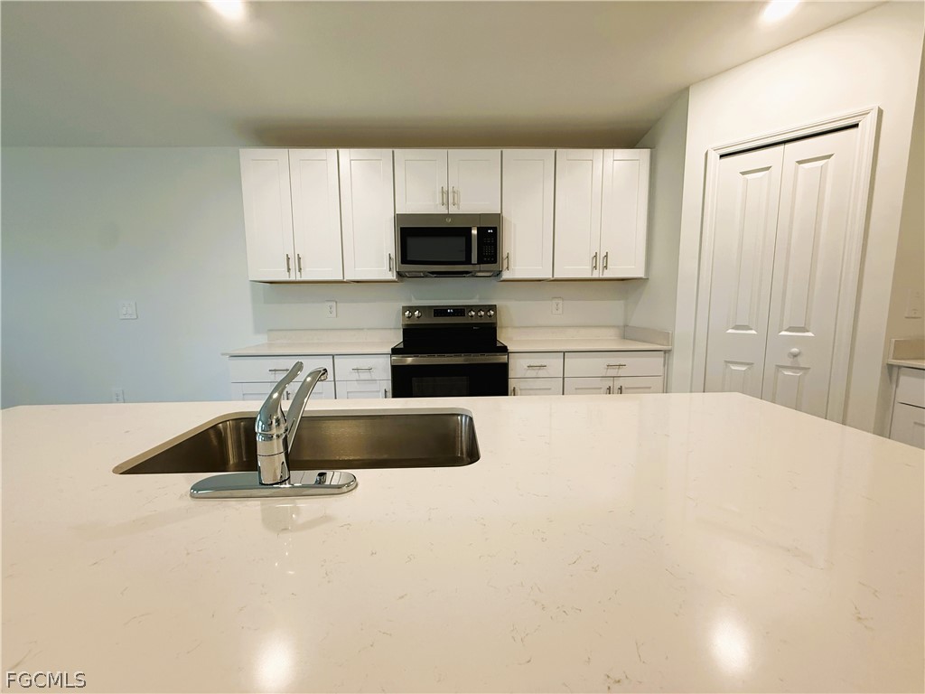 335 Parish Drive Lehigh Acres FL 33974 2026009955 image5
