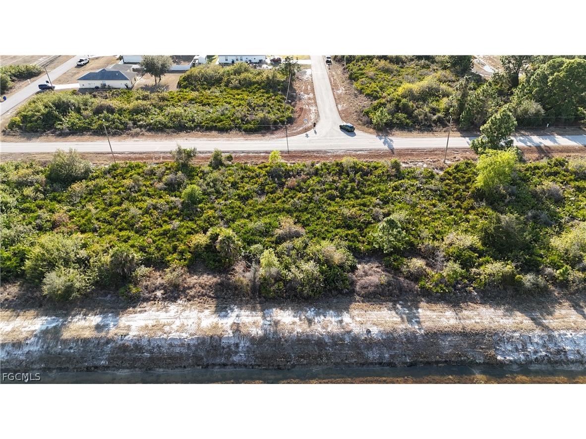 335 Paulcrest Avenue Lehigh Acres FL 33974 2026007559 image4