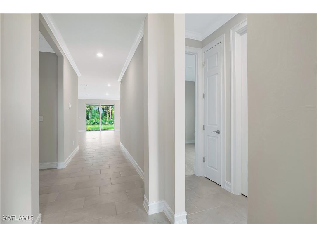 335 Tamarindo Lane Naples FL 34114 225077617 image15