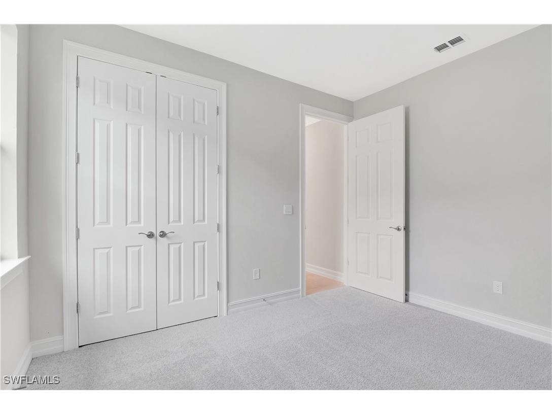 335 Tamarindo Lane Naples FL 34114 225077617 image20