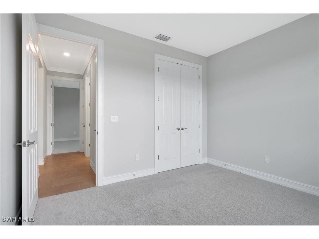 335 Tamarindo Lane Naples FL 34114 225077617 image21