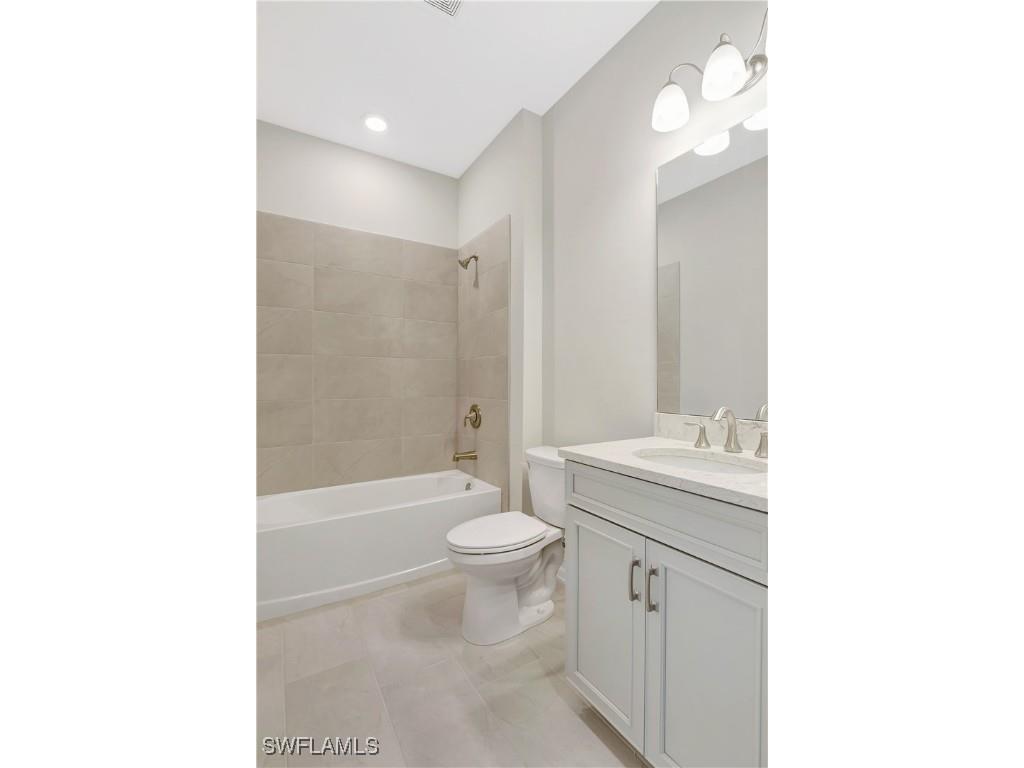 335 Tamarindo Lane Naples FL 34114 225077617 image23