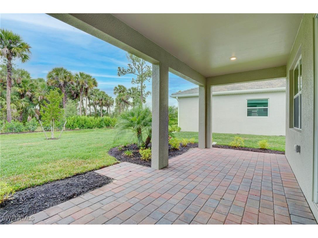 335 Tamarindo Lane Naples FL 34114 225077617 image27