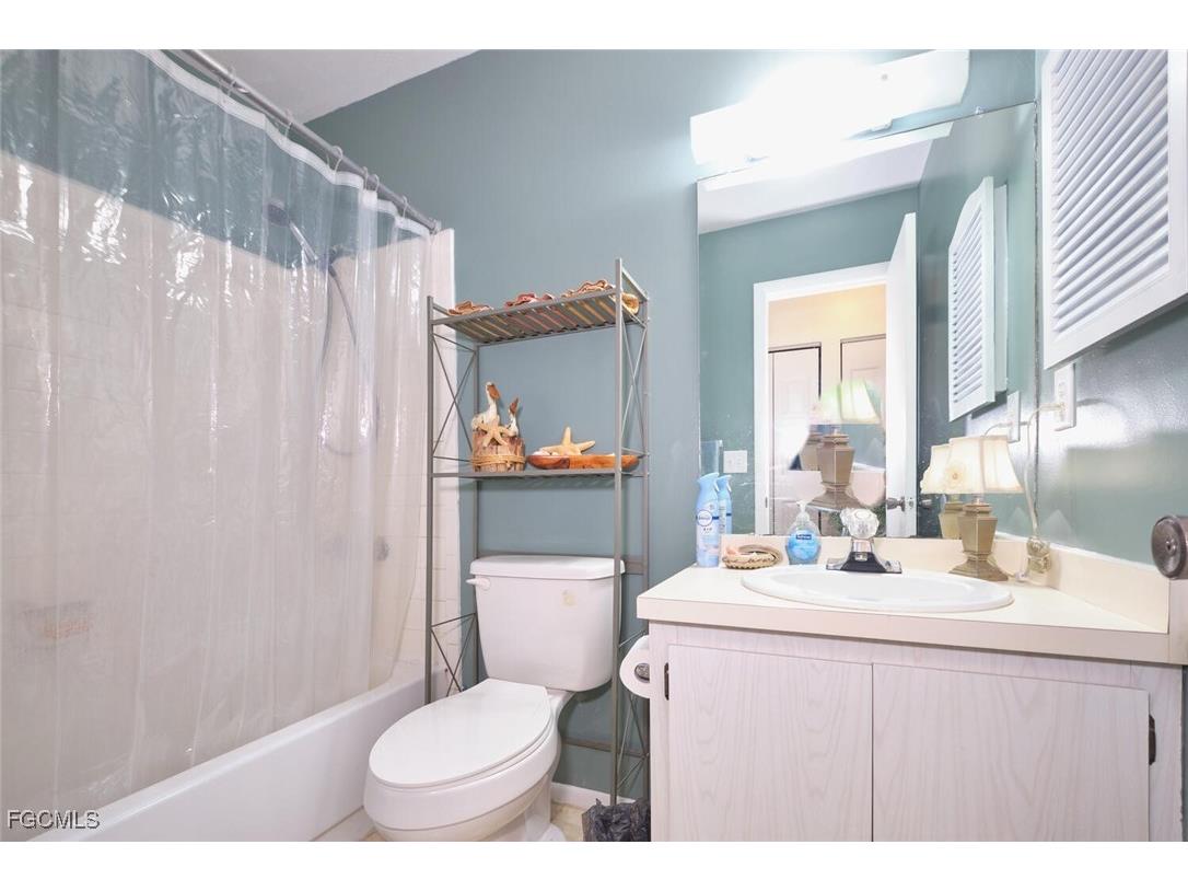 3350 Alouette Circle #1 Fort Myers FL 33907 2026002666 image24