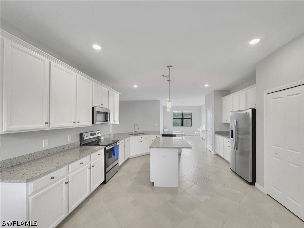 3350 Antilla Court Fort Myers FL 33905 226013386 image6