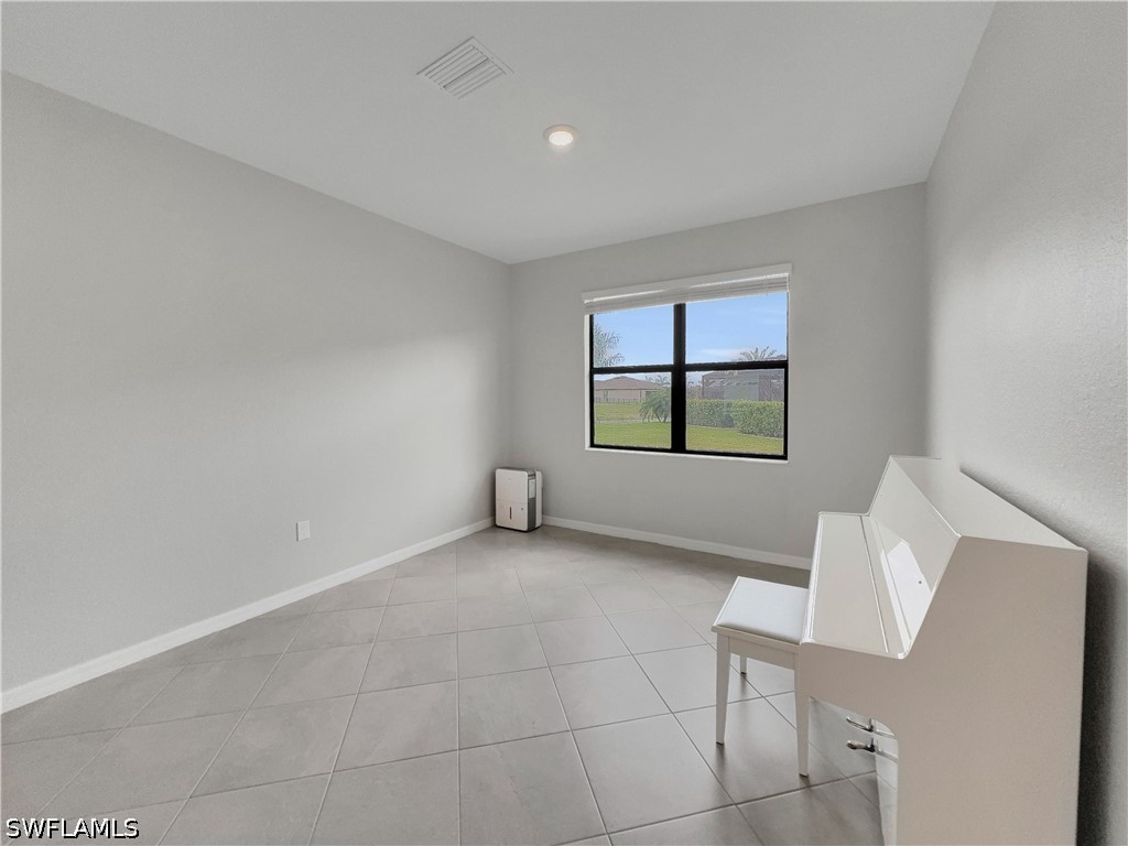 3350 Antilla Court Fort Myers FL 33905 226013386 image7