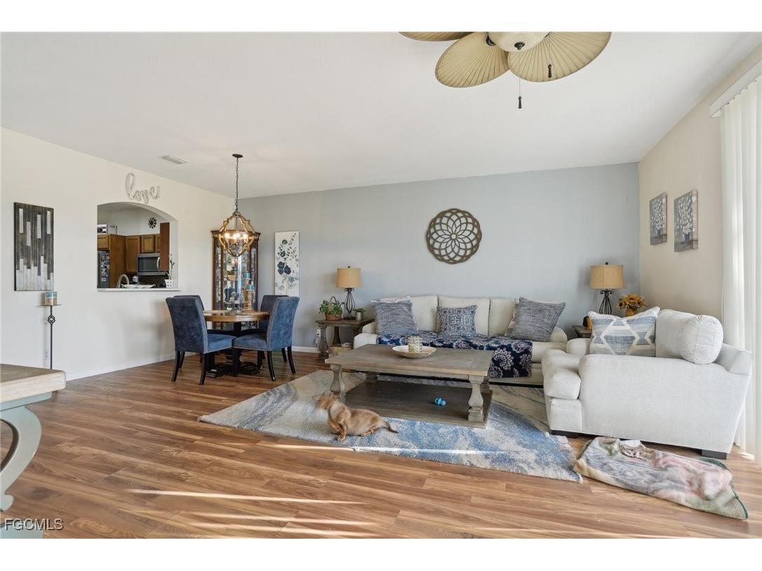 3350 Dandolo Circle Cape Coral FL 33909 2026005305 image4