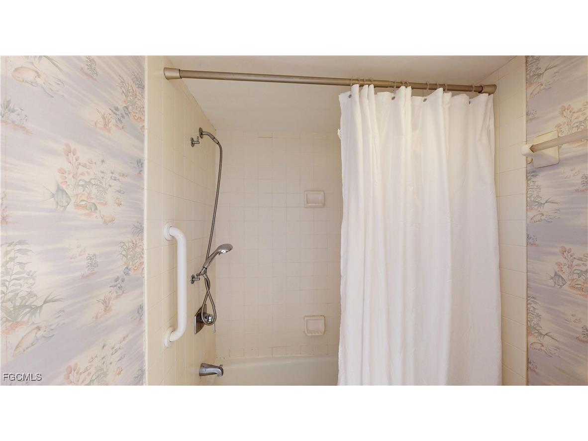 3350 N Key Drive #302 North Fort Myers FL 33903 2025020119 image11