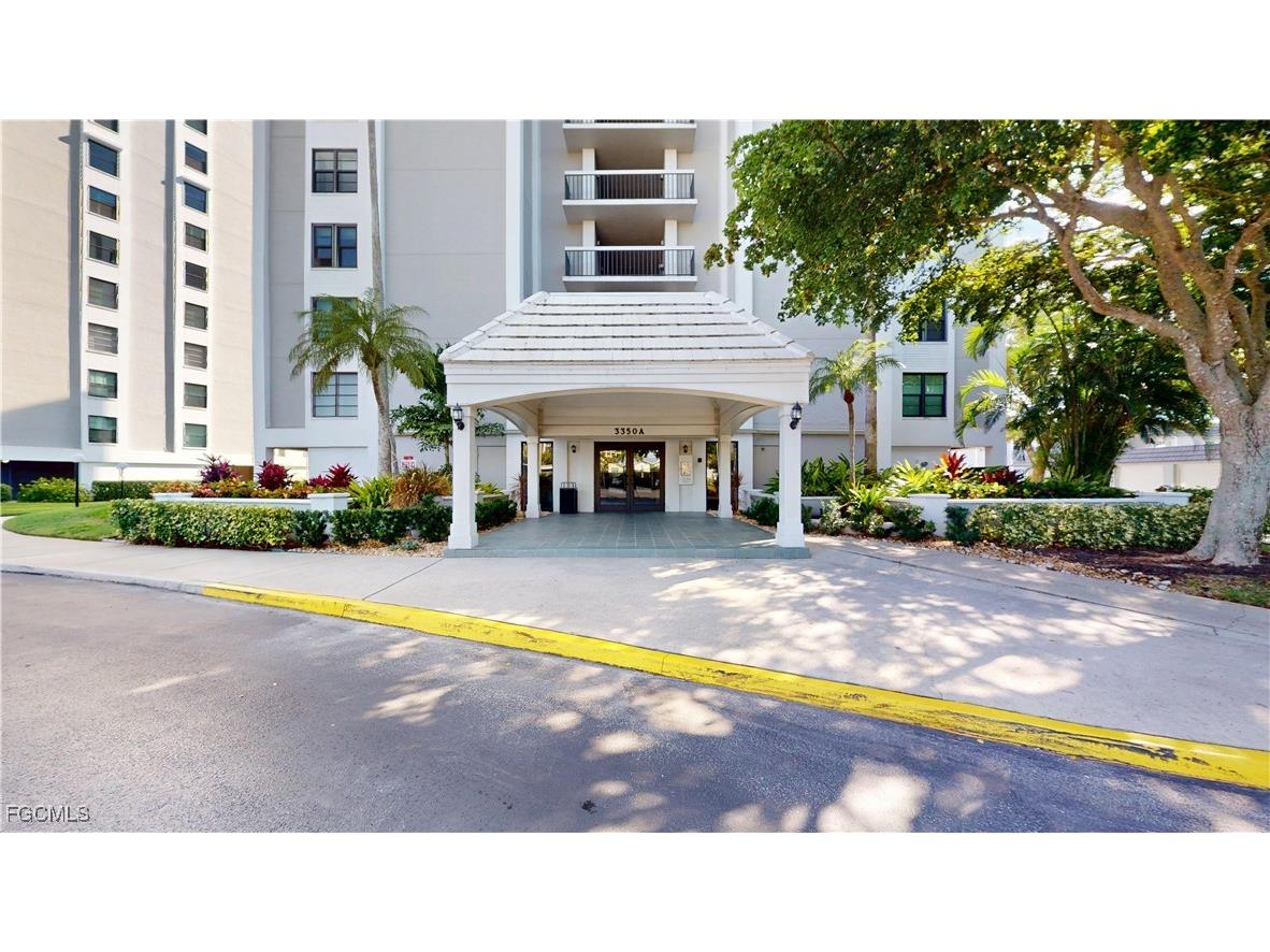 3350 N Key Drive #302 North Fort Myers FL 33903 2025020119 image2
