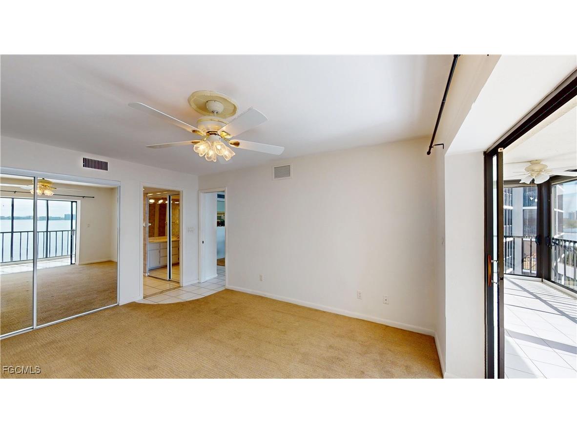 3350 N Key Drive #302 North Fort Myers FL 33903 2025020119 image22