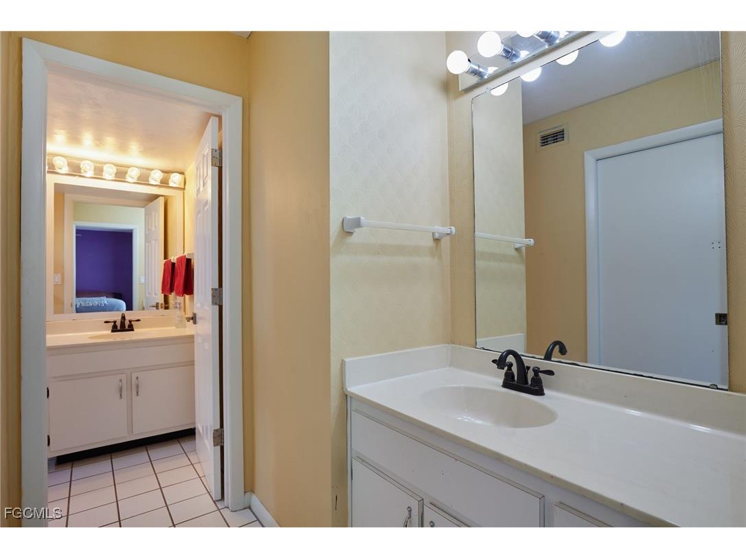 3350 N Key Drive #511 North Fort Myers FL 33903 2025001027 image10